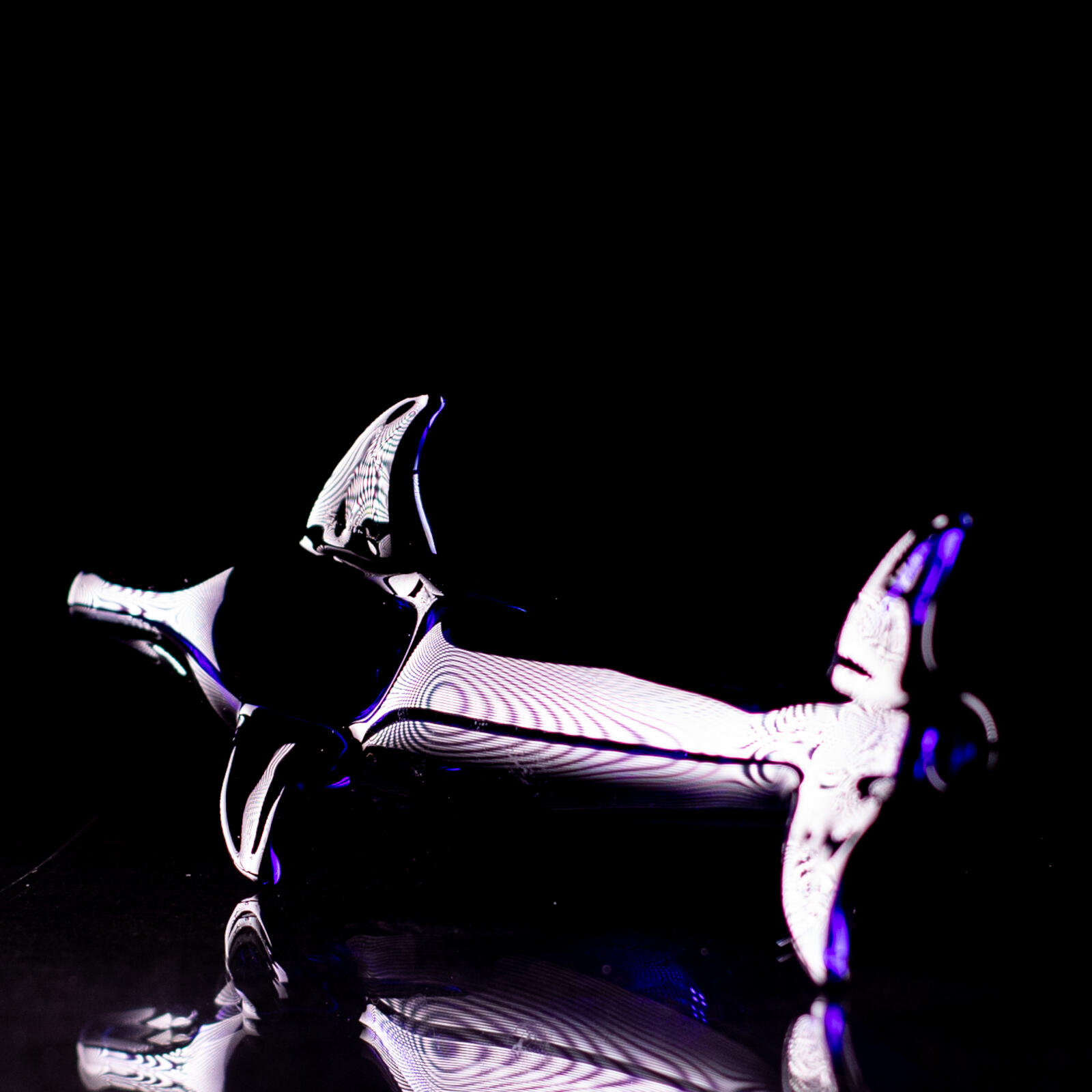 Dolphin Pipe