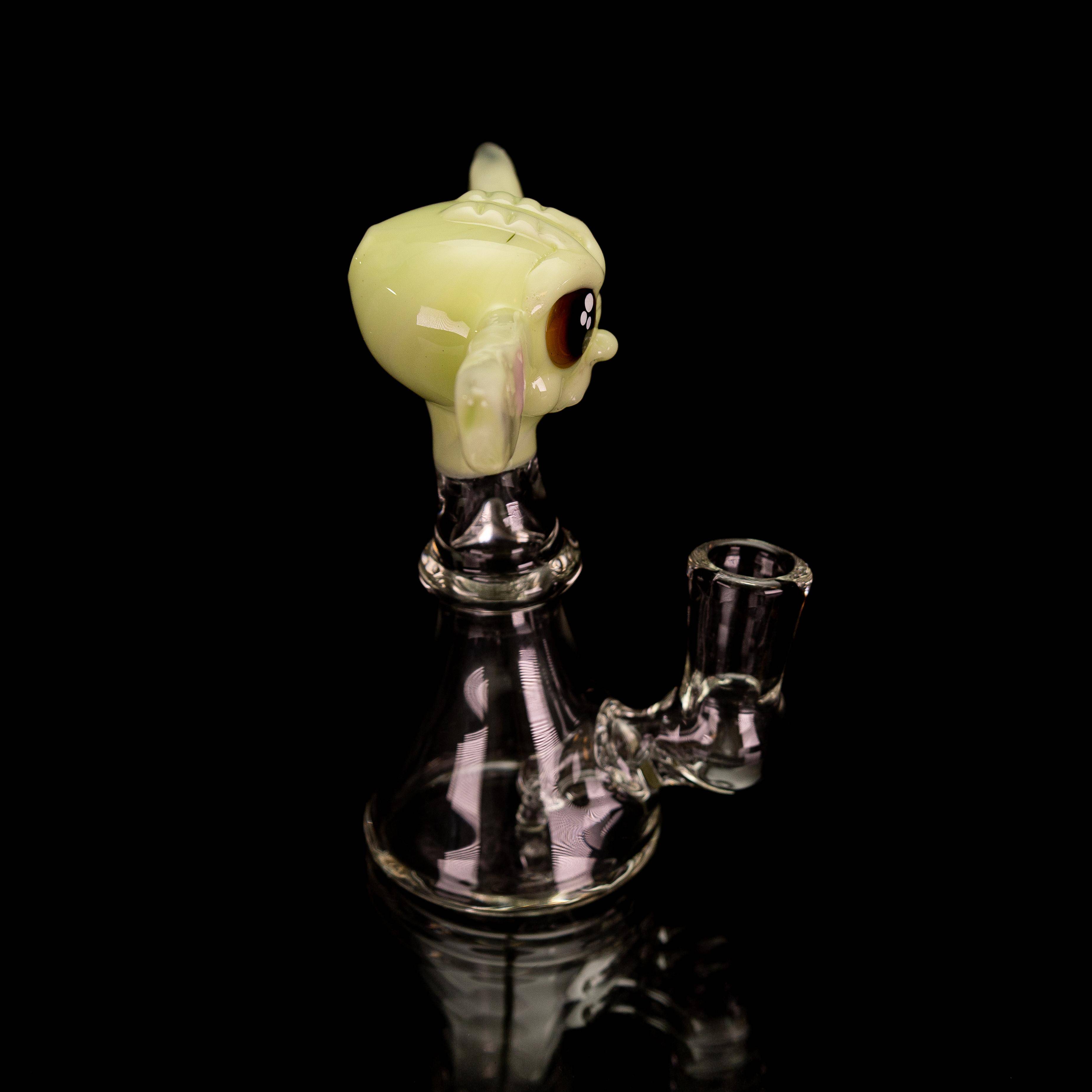 The Mandalorian Baby Yoda Head Translucent Dab Rig